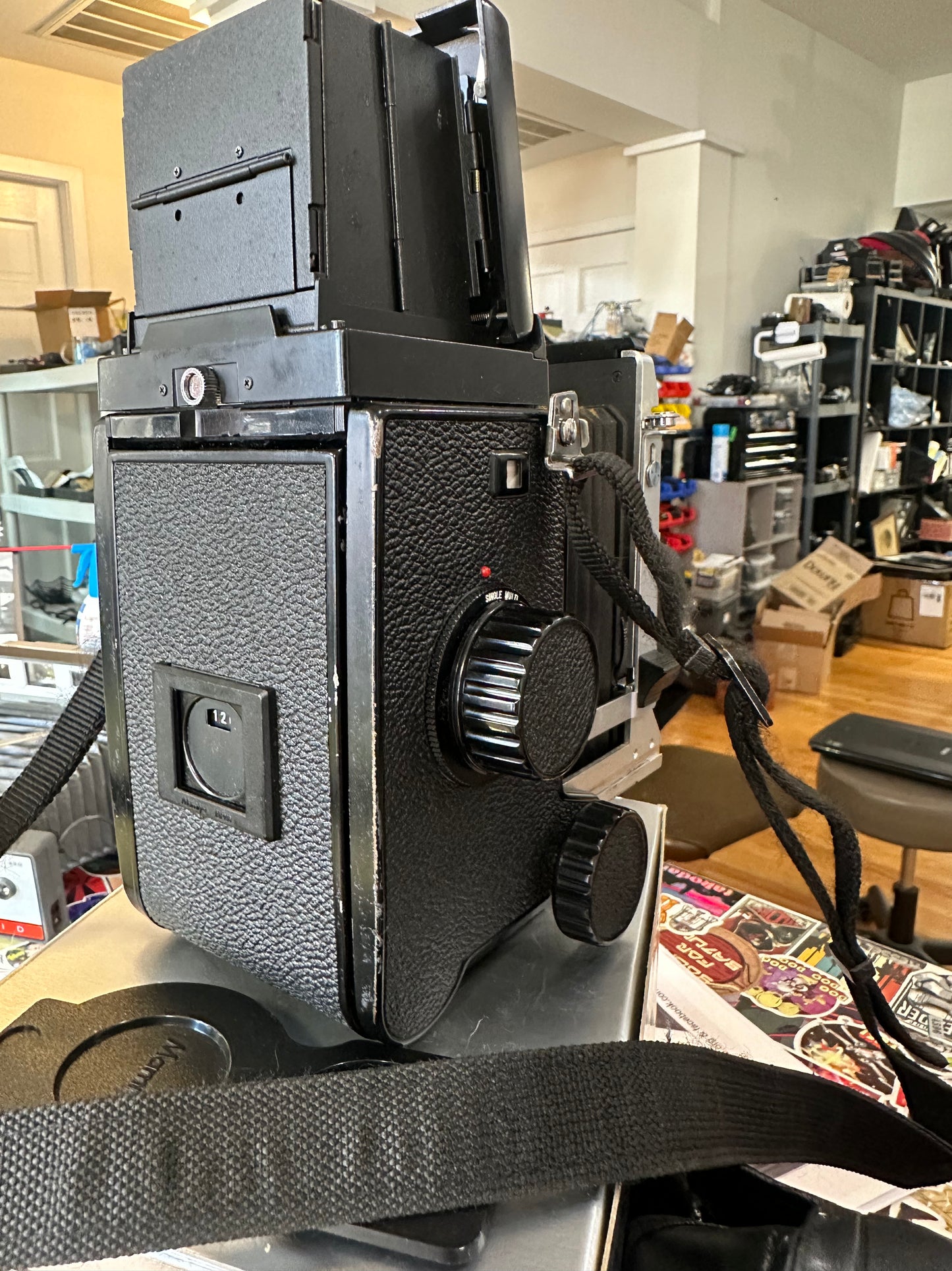 Mamiya C220 Professional F